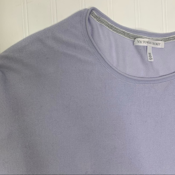 Victoria’s Secret Lilac Long Sleeve Oversized Top - Picture 3 of 16